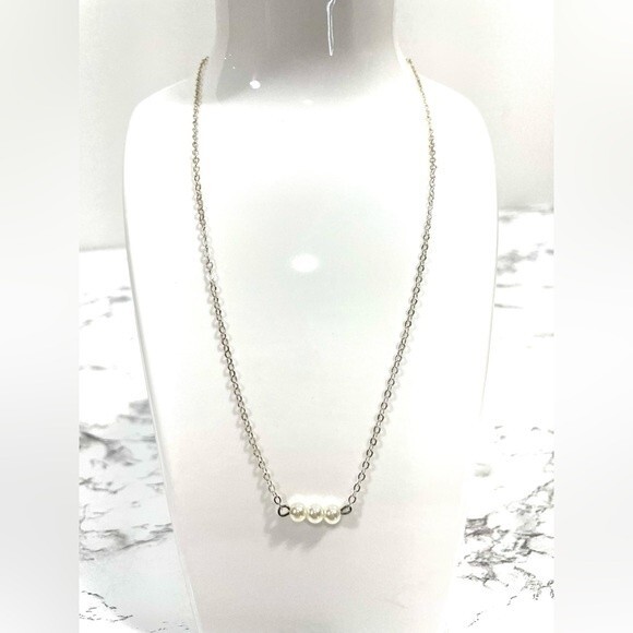 Silver Link Chain Delicate Seed Pearl Necklace - Picture 5 of 8